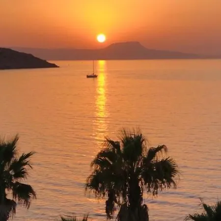 Suitenes Coast