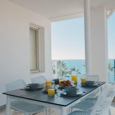 Aparthotel Suitenes Coast *